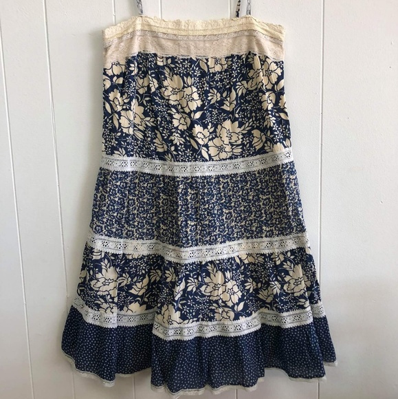 Anthropologie Dresses & Skirts - Anthropologie maeve sz 6 floral print euc dress